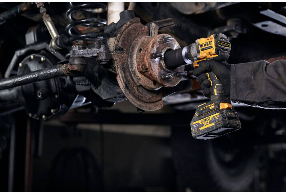 ��������� ������� �������������� ����������� DeWALT DCF921P2G 