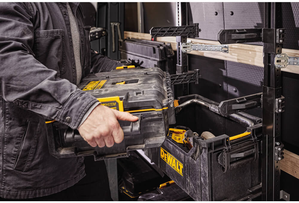 ���� � ������������ TOUGHSYSTEM 2.0 DeWALT DWST83293-1 
