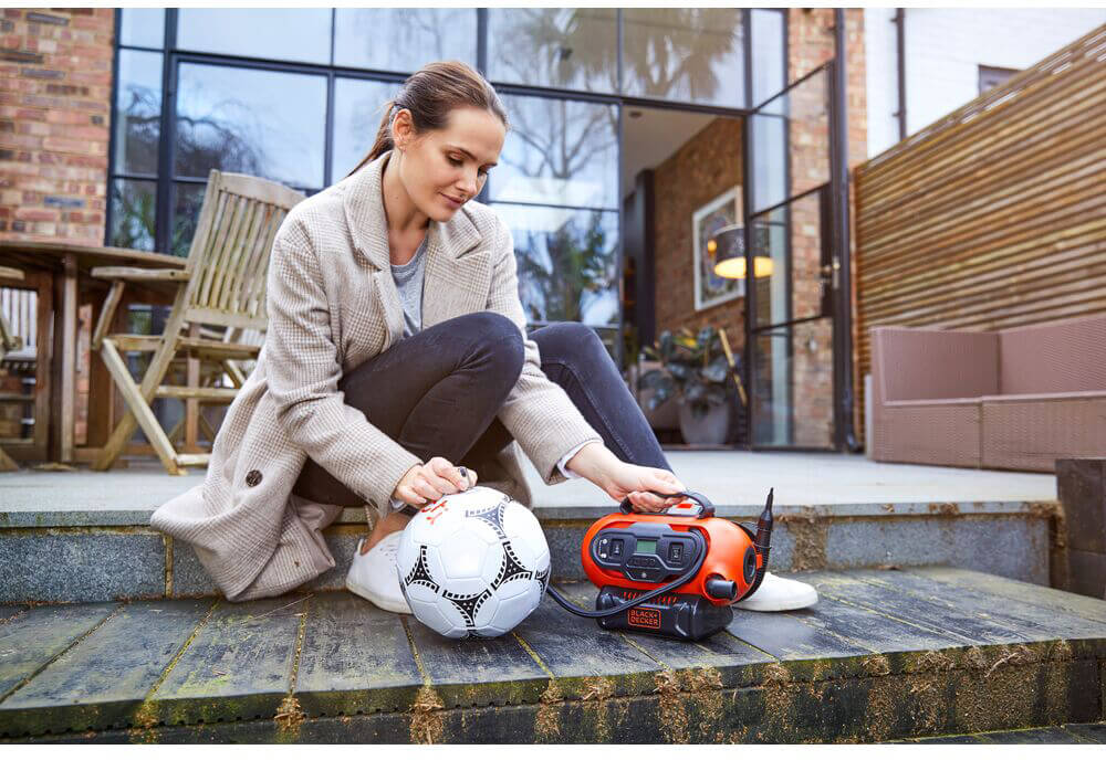 ���������� ������������� �������������� BLACK+DECKER BDCINF18N 