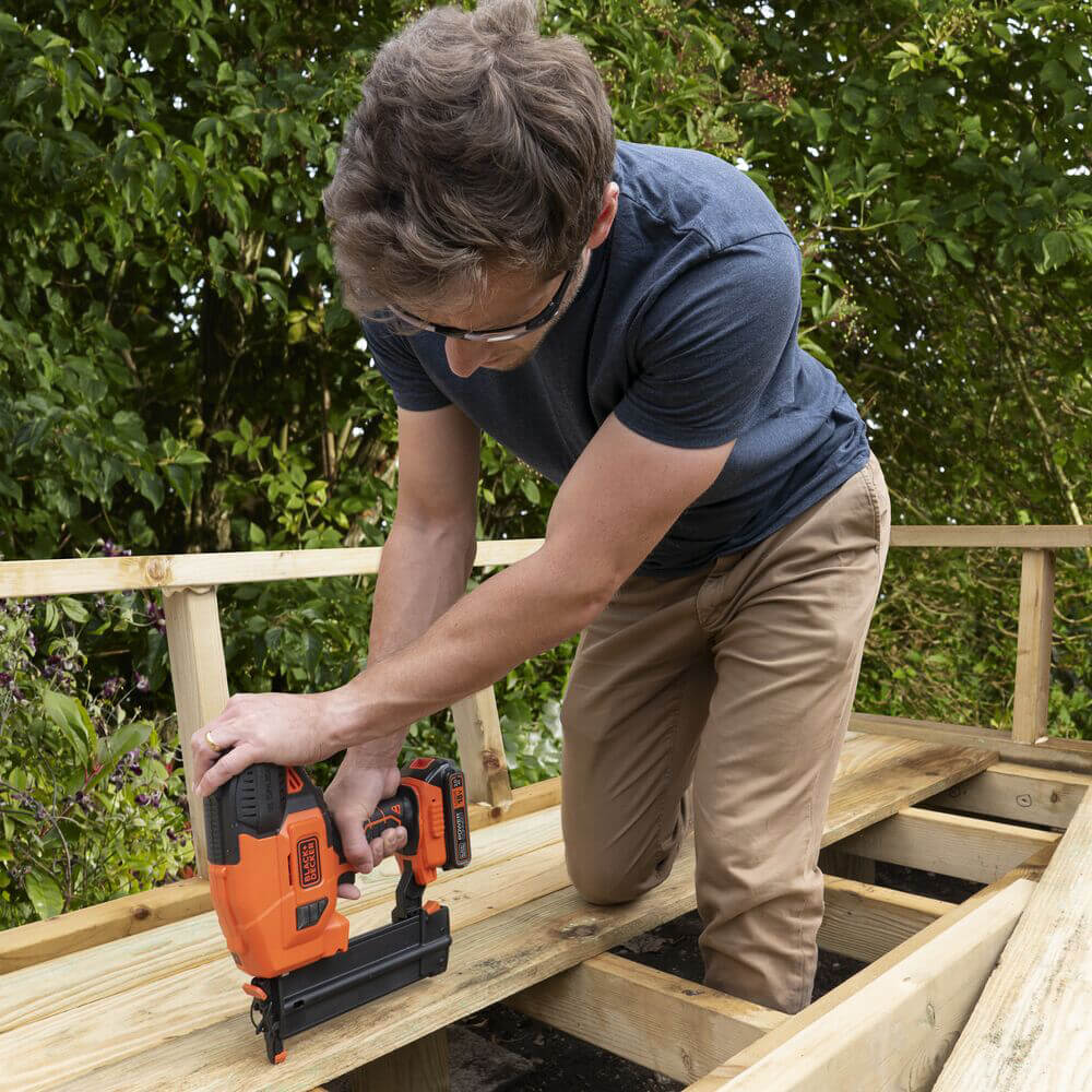 �������� �������������� BLACK+DECKER BCNG01N 