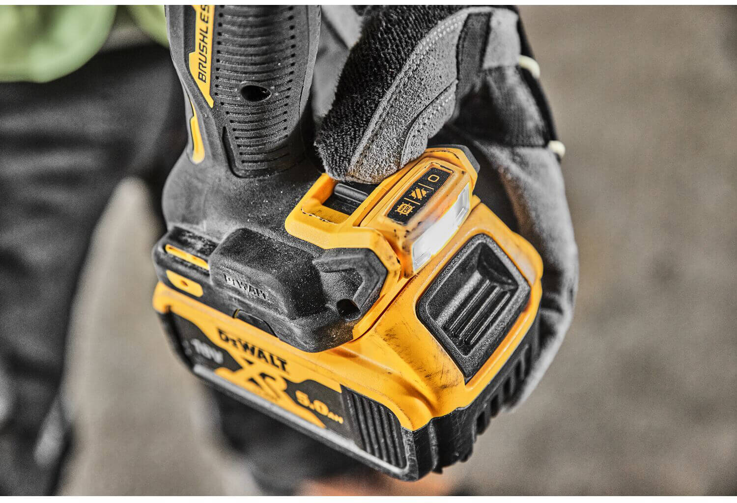 �����-��������� �������������� ����������� ������� DeWALT DCD805P2T 