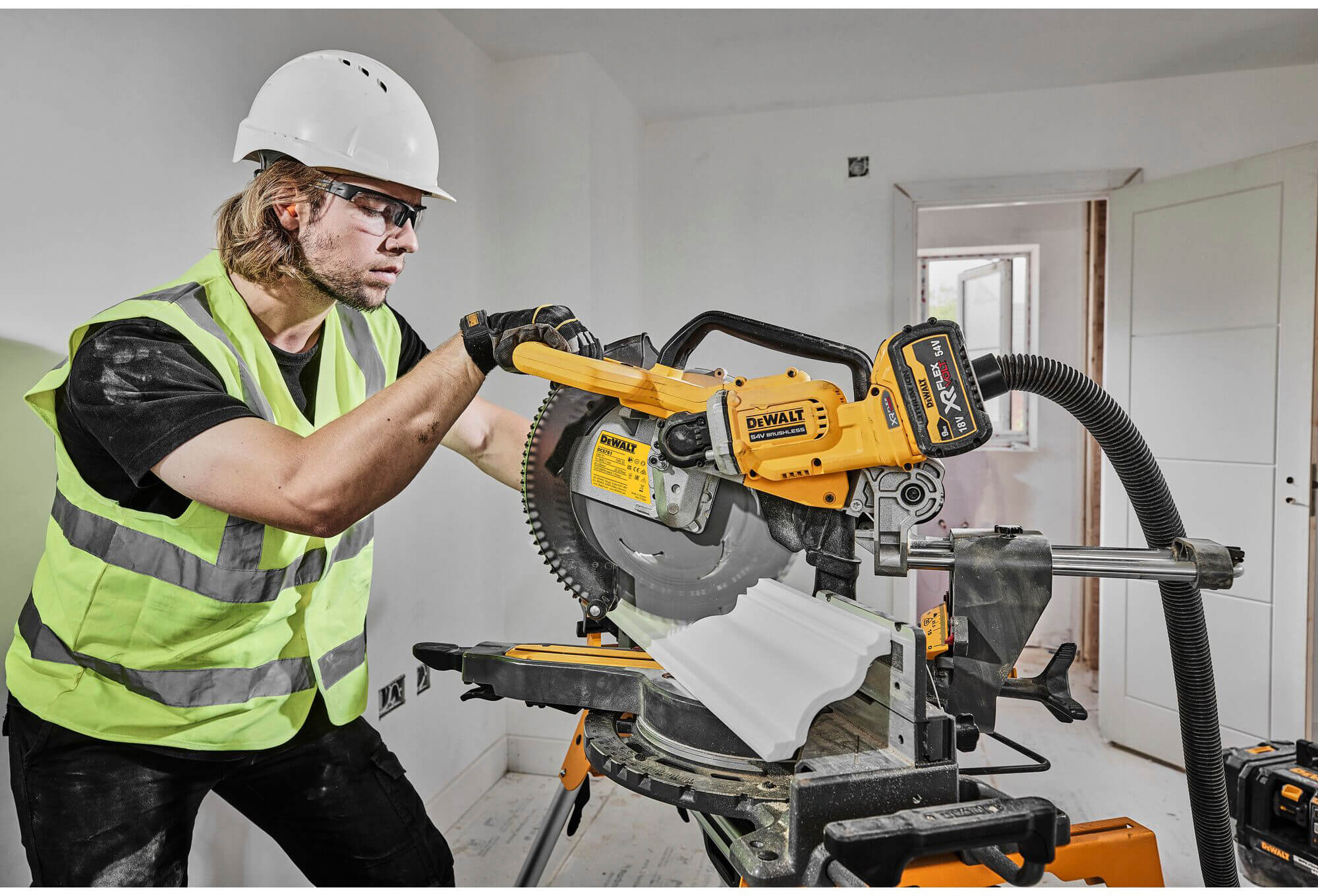 ���� ����������� �������������� ���������� DeWALT DCS781N 