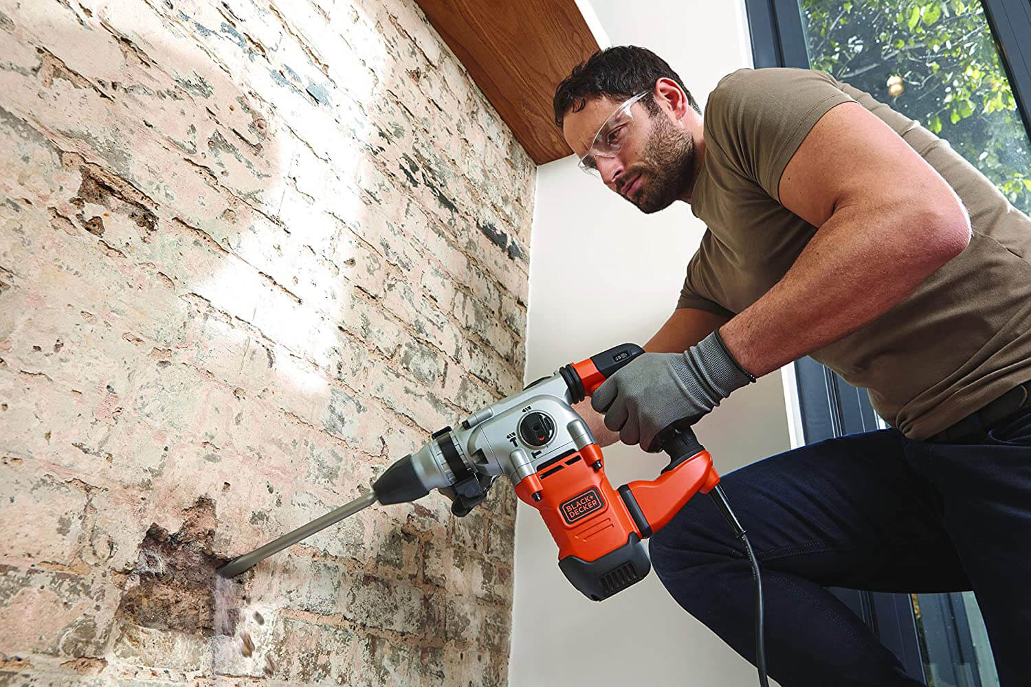 ���������� ������� SDS-Plus BLACK+DECKER BEHS03K 