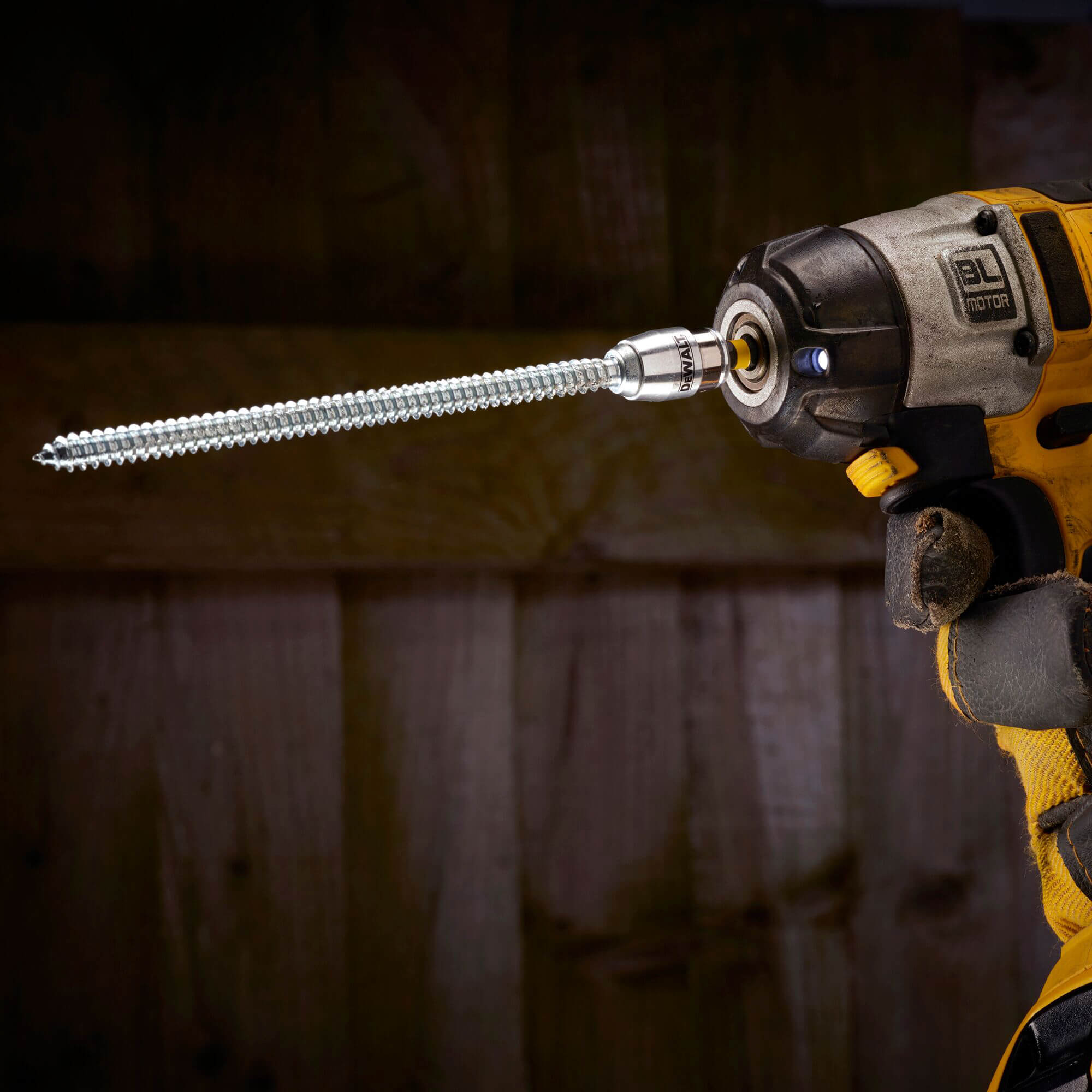 ����� ��� � ������� DeWALT DT70537T 