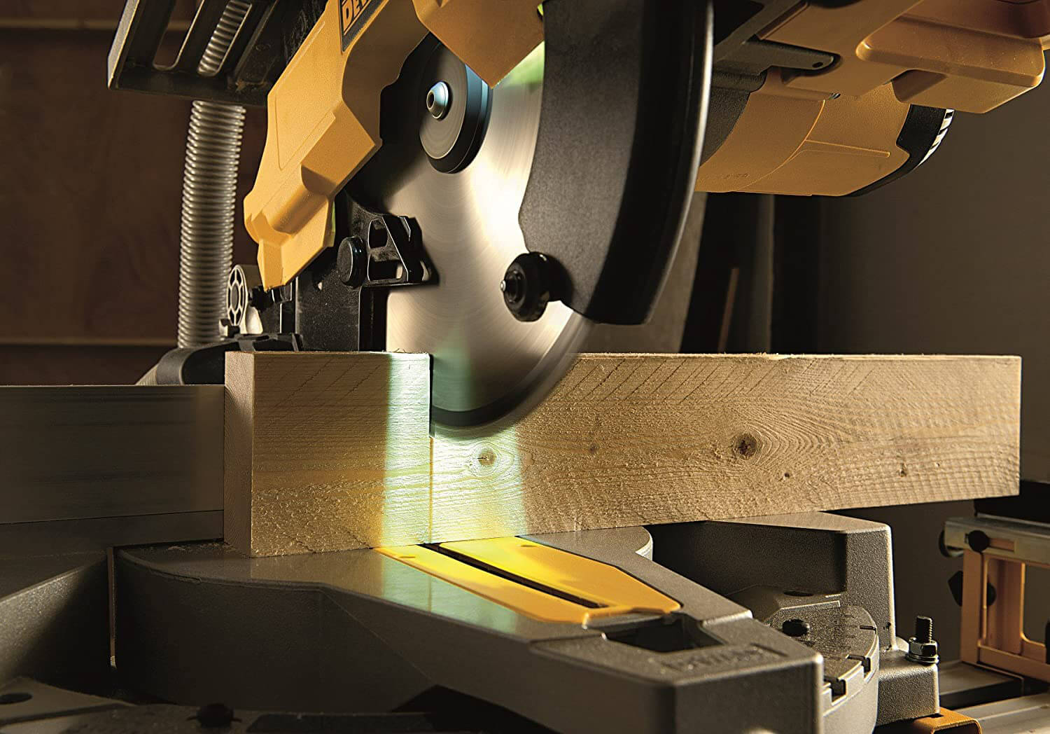 ���� ��������������� ������� DeWALT D27113 