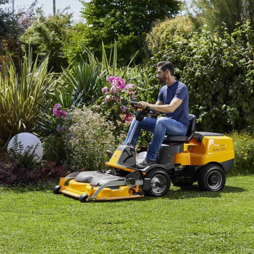 ������ �������������� STIGA e-Park220 