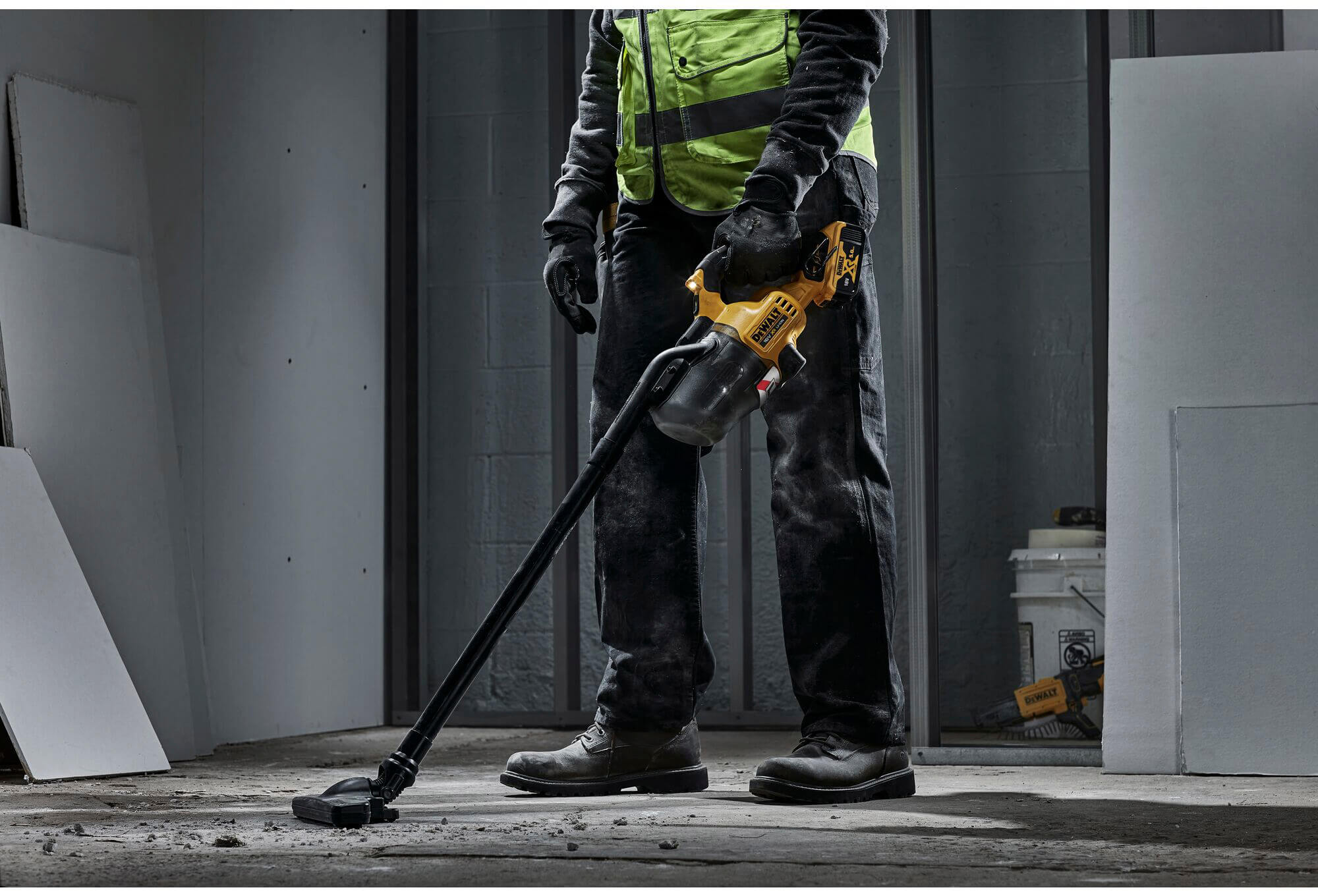 ������� �������������� DeWALT DCV501LN 
