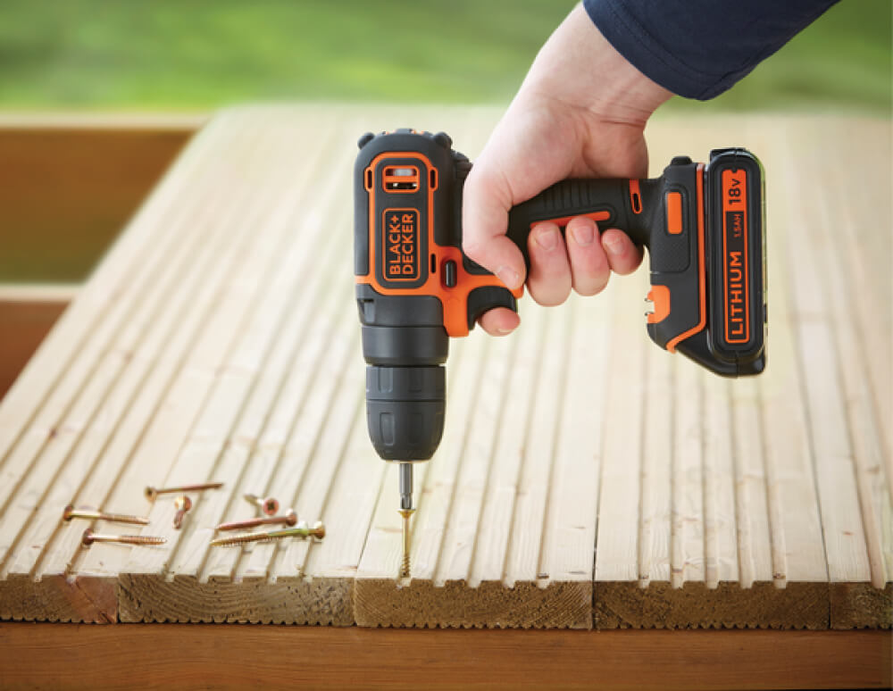 �����-���������� �������������� BLACK+DECKER BDCD18 